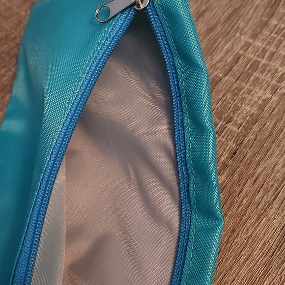 Norwex Eco-Friendly Napkin Kit, NWT - Picture 4 of 7